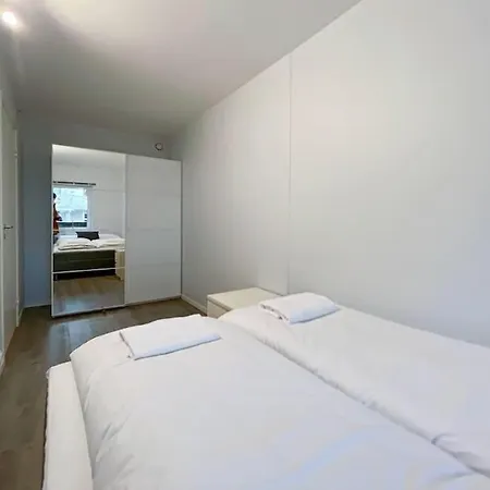 Unique Place By Bnb 19 2br, Terrace, Parkingairport Shuttle Leilighet