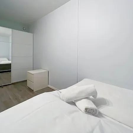 Unique Place By Bnb 19 2br, Terrace, Parkingairport Shuttle Leilighet Stavanger